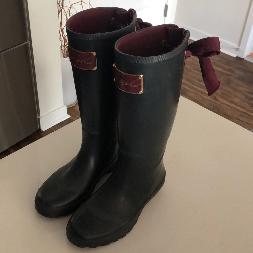 Tom Joule rain boots! Navy and Maroon